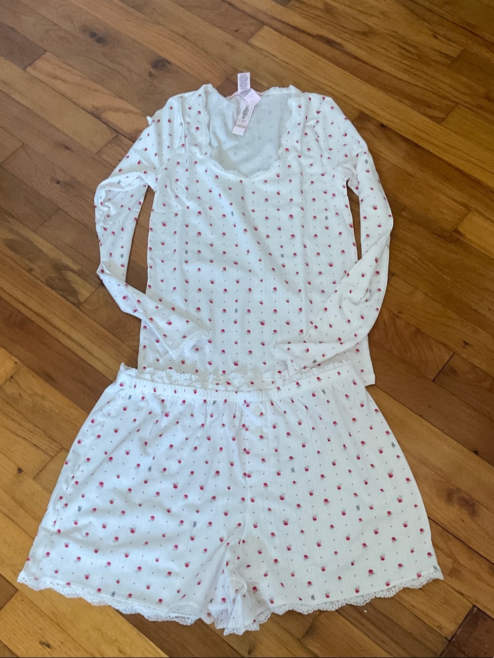 New Victoria’s Secret sleep set